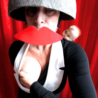 SLAPTICKLE_BABY01-200x200